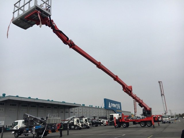 Araç Üstü Teleskopik Platformların Bakımı Ve Onarımı