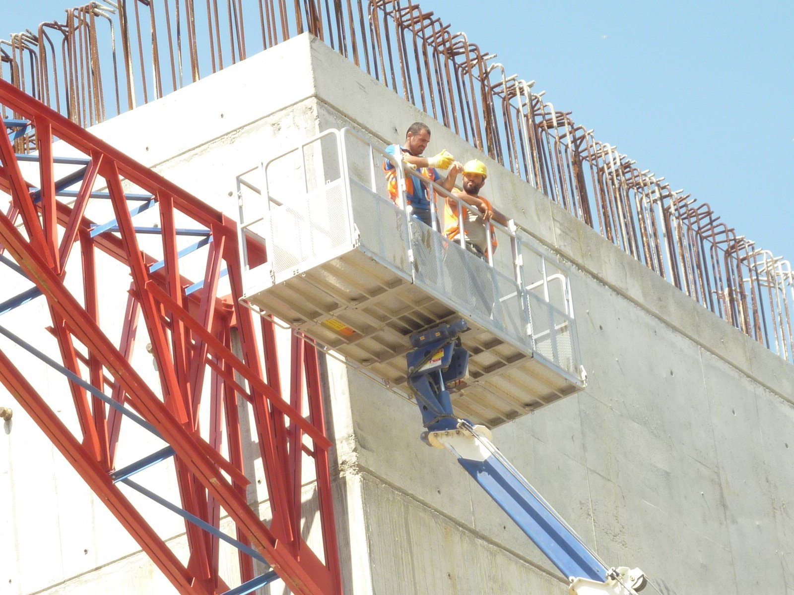 Sepetli Vinç Türleri Nelerdir? Hangi Tip Tercih Edilmeli?